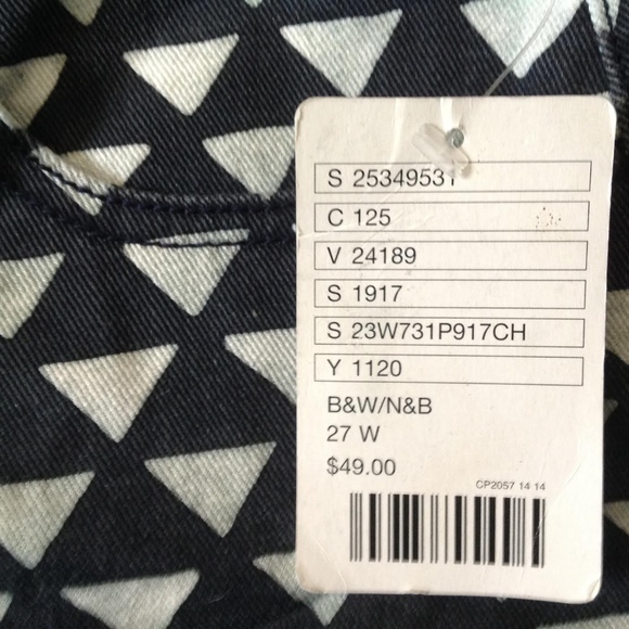 Urban Outfitters BDG High Waisted Shorts Boho Geom - Picture 2 of 4